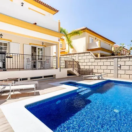 Nicole Villa Costa Adeje (Tenerife)